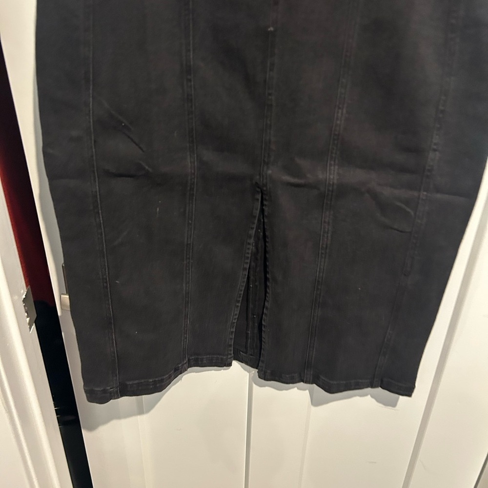 NWT Sofia V Black Sleeveless Jeans dress Size 10 - Picture 3 of 7
